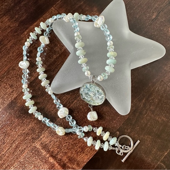 Italian made Roman glass beaded necklace, 22in - Picture 7 of 9